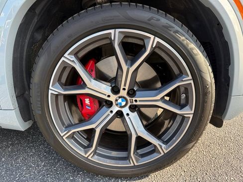 Certified 2024 BMW X5 xDrive40i w/ M Sport Package AWD/4WD image 17