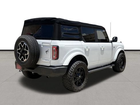 Used 2022 Ford Bronco Outer Banks AWD/4WD image 5