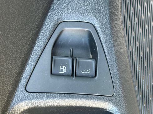 Used 2021 Volkswagen Jetta S w/ Driver Assistance Package FWD image 16