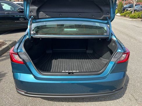 Certified 2025 Toyota Camry LE image 10