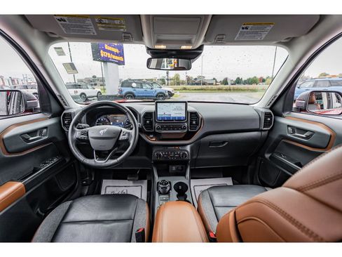 Used 2022 Ford Bronco Sport Outer Banks image 10