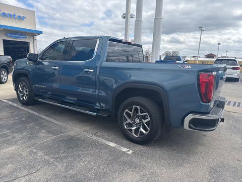 Used 2024 GMC Sierra 1500 SLT image 5
