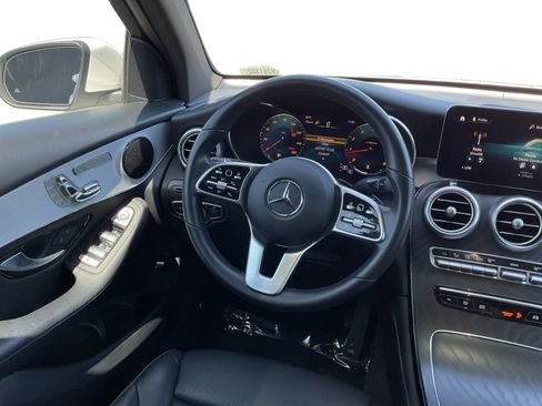Used 2020 Mercedes-Benz GLC 300 image 11