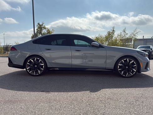 Certified 2024 BMW 530i w/ M Sport Package image 5