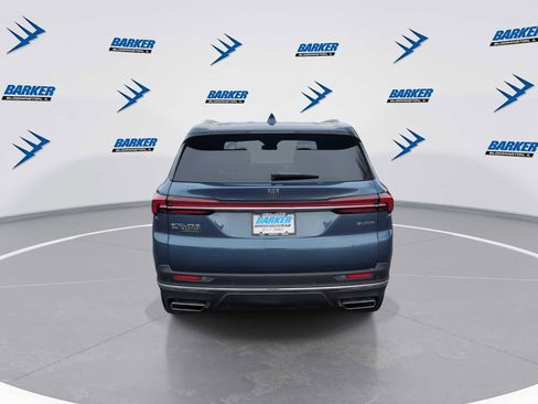 Used 2025 Buick Enclave Preferred image 7