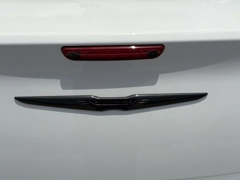 Used 2023 Chrysler 300 Touring w/ Sport Appearance Package RWD image 11
