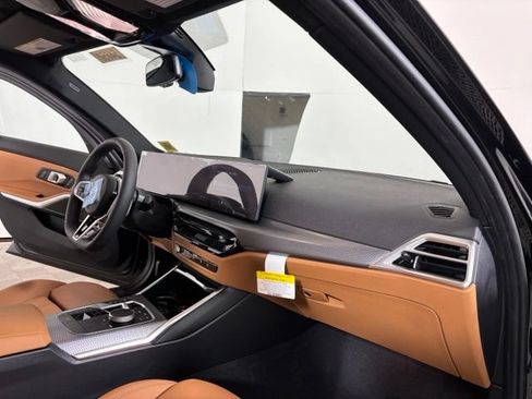 New 2026 BMW 330i xDrive Sedan w/ M Sport Package AWD/4WD image 17