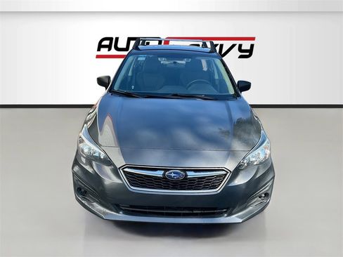 Used 2019 Subaru Impreza 2.0i w/ Eyesight image 2