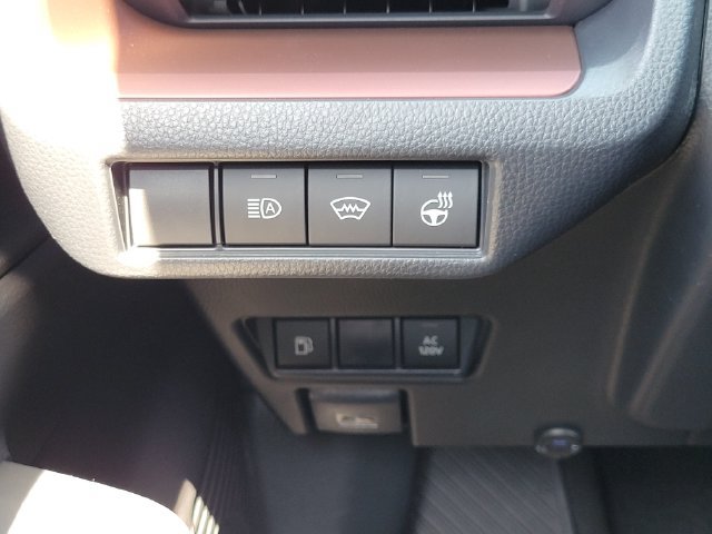 New 2027 Toyota Prius Plug-In Hybrid FWD image 14