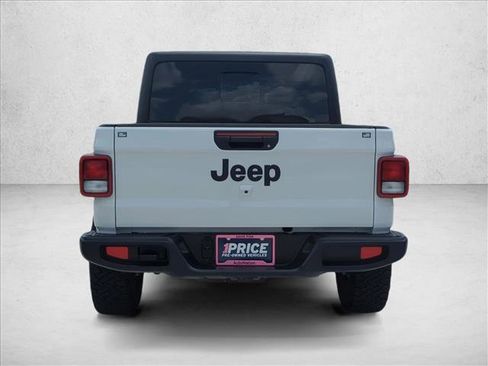 Used 2025 Jeep Gladiator Sport AWD/4WD image 6