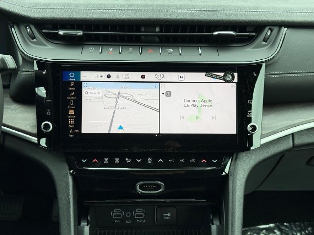 New 2026 Jeep Grand Cherokee Altitude AWD/4WD image 14