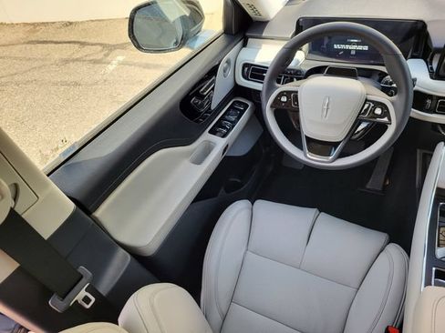 New 2026 Lincoln Aviator Reserve AWD/4WD image 10
