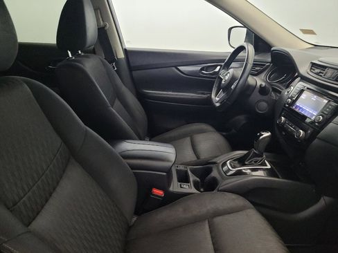 Used 2018 Nissan Rogue SV AWD/4WD image 21