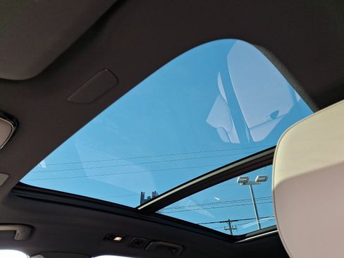 New 2026 Volvo XC60 B5 Plus w/ Protection Package Premier image 8