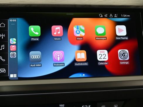 Used 2024 Audi Q4 e-tron Premium image 13