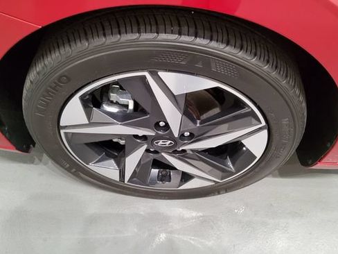 Used 2023 Hyundai Elantra SEL w/ Convenience Package FWD image 45
