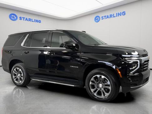 Certified 2025 Chevrolet Tahoe LS RWD image 12