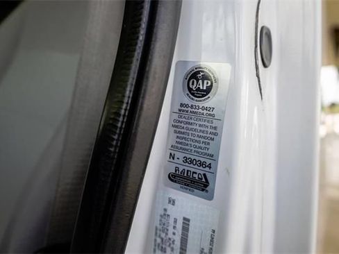 Used 2011 Ford E-150 and Econoline 150 RWD image 28