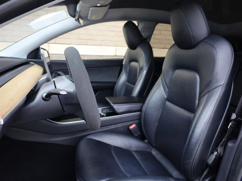 Used 2020 Tesla Model Y Performance AWD/4WD image 14