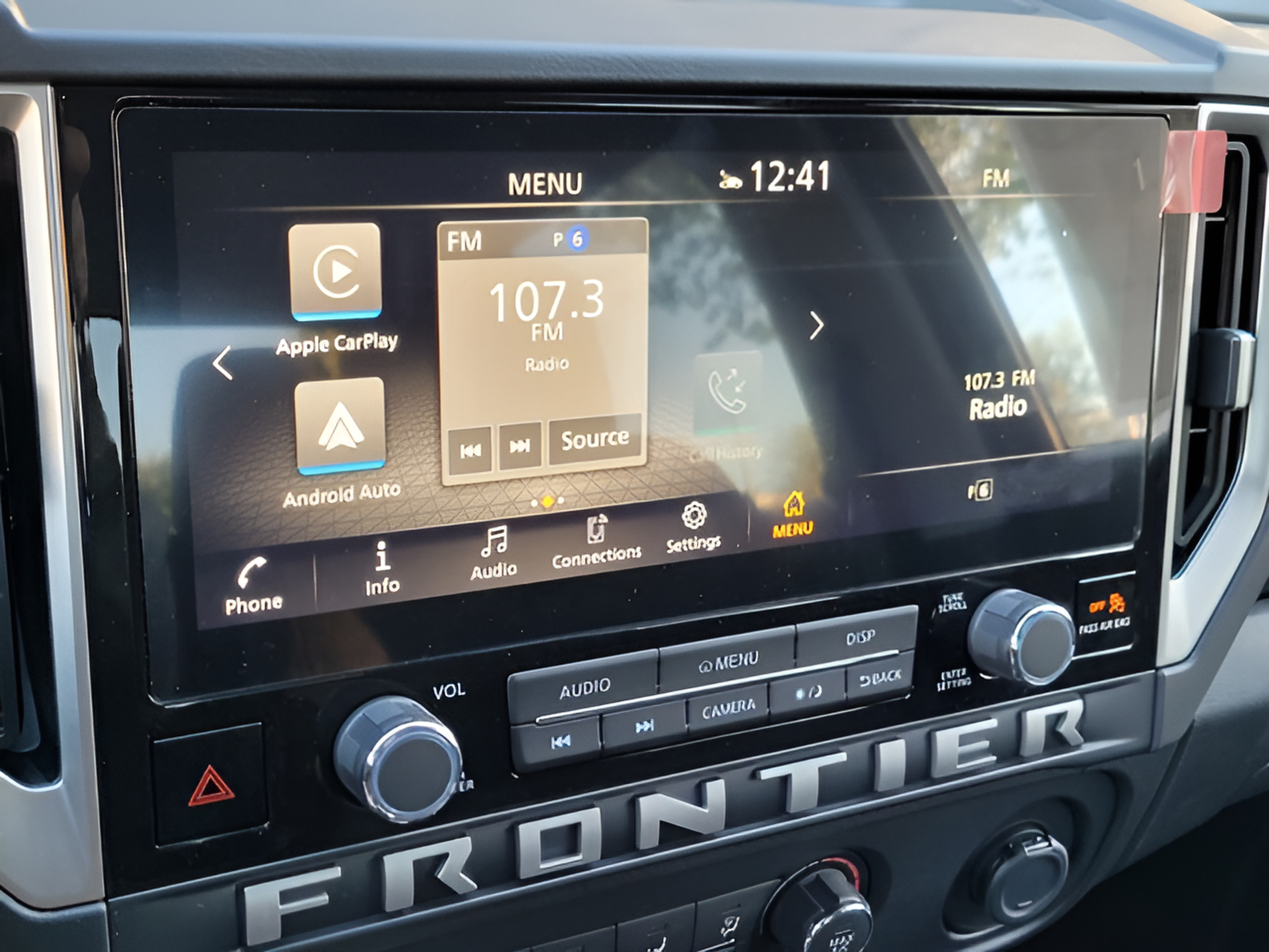 Used 2026 Nissan Frontier SV w/ Tow Package RWD image 15