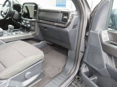 Used 2024 Ford F150 XLT w/ FX4 Off-Road Package image 34