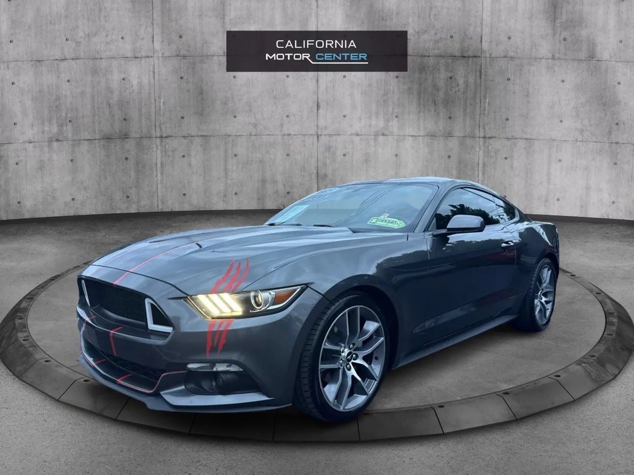 Used 2015 Ford Mustang Premium RWD image 3