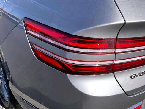 Used 2025 Genesis GV80 2.5T Standard AWD/4WD image 29