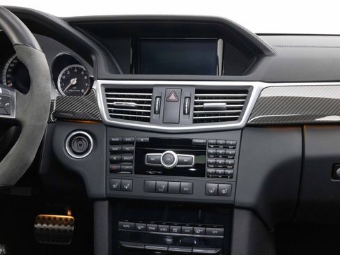 Used 2012 Mercedes-Benz E 63 AMG Wagon image 18