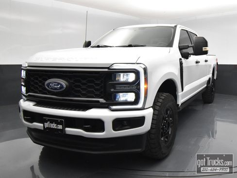 Used 2023 Ford F250 XL w/ STX Appearance Package AWD/4WD image 53