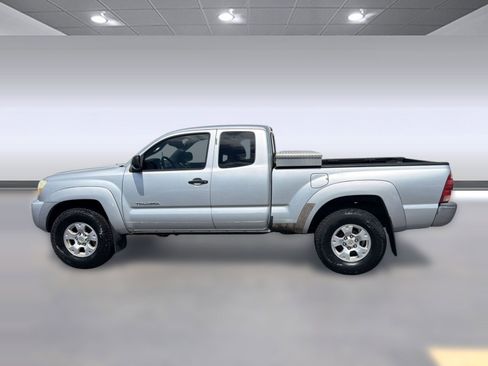 Used 2007 Toyota Tacoma 4x4 Access Cab V6 image 2
