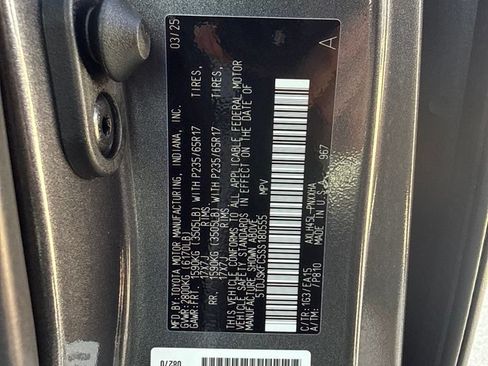 Certified 2025 Toyota Sienna XLE w/ XLE Plus Package AWD/4WD image 25