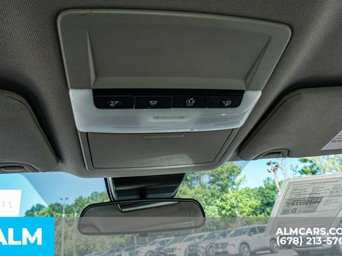 Used 2025 Nissan Altima 2.5 SV FWD image 32