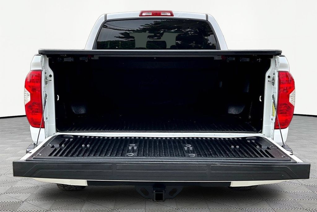 Used 2018 Toyota Tundra Limited w/ Limited Premium Package AWD/4WD image 7