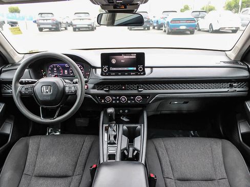 Certified 2023 Honda Accord EX image 12