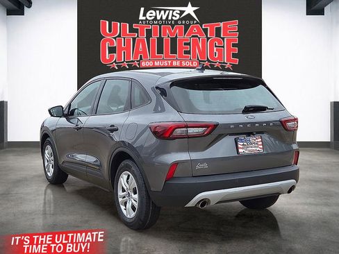 Used 2023 Ford Escape FWD image 4