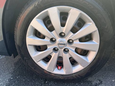 Used 2016 Nissan Sentra SV image 27