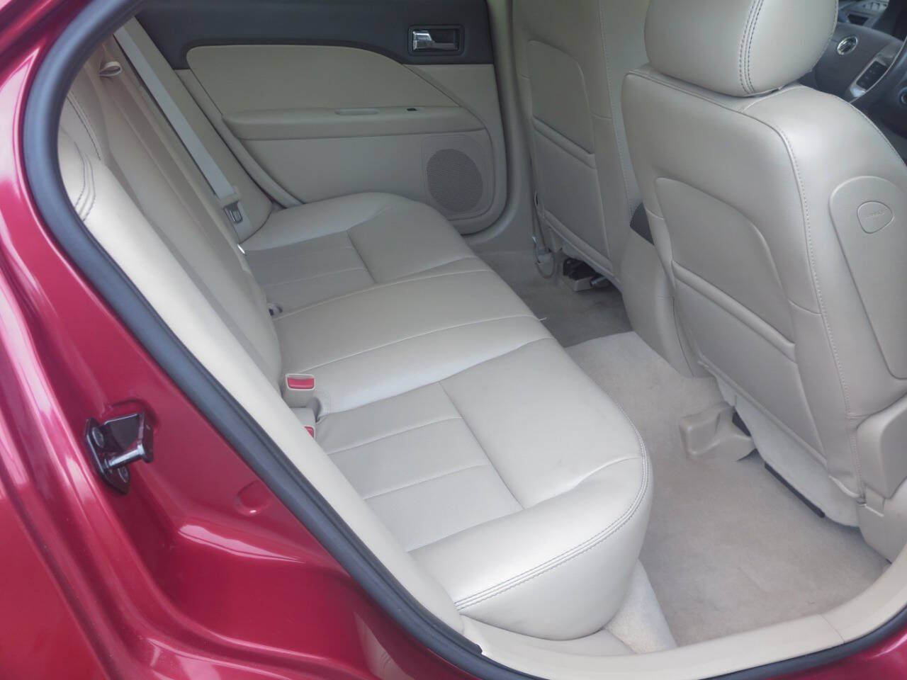 Used 2007 Mercury Milan Premier AWD/4WD image 14