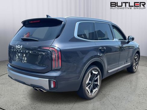 Used 2025 Kia Telluride EX FWD image 5