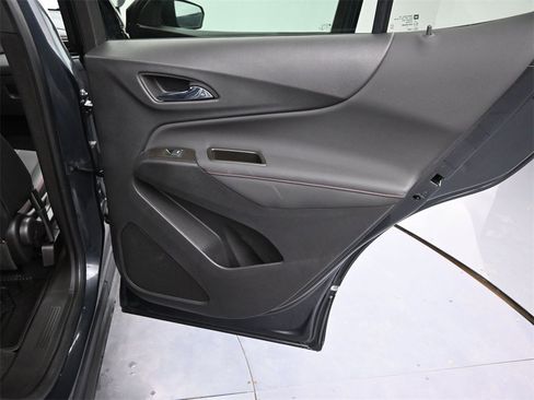 Used 2023 Chevrolet Equinox RS w/ LPO, Floor Liner Package image 21
