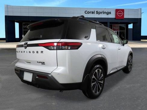 New 2026 Nissan Pathfinder Platinum w/ Cargo Package AWD/4WD image 5