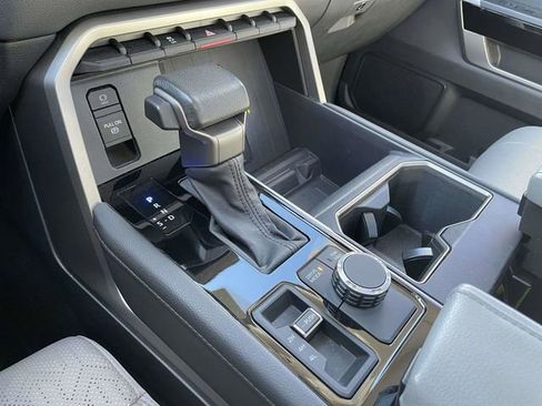 Used 2023 Toyota Tundra Limited w/ Power Package image 31