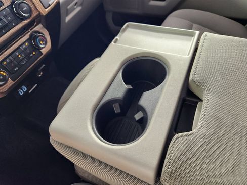 Used 2018 Ford F150 XLT w/ Equipment Group 302A Luxury AWD/4WD image 26