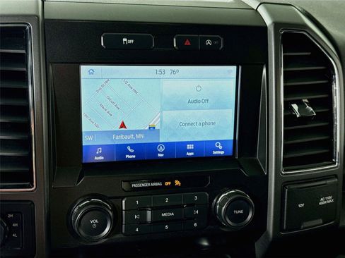 Used 2019 Ford F150 XLT w/ Equipment Group 302A Luxury AWD/4WD image 9