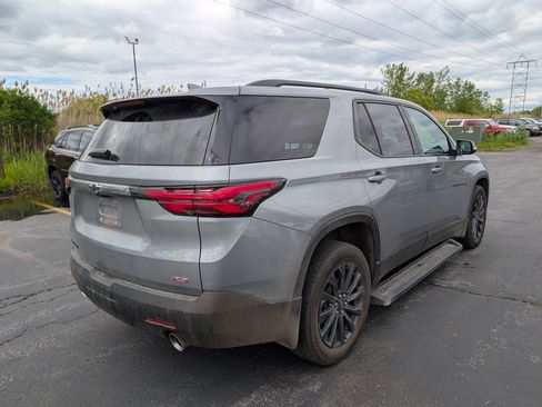 Used 2023 Chevrolet Traverse RS w/ LPO, Floor Liner Package AWD/4WD image 11