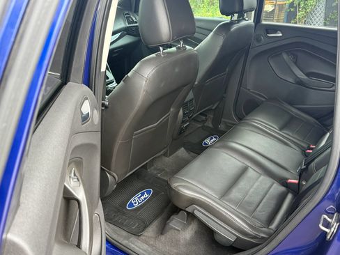 Used 2014 Ford Escape Titanium w/ Equipment Group 401A FWD image 11