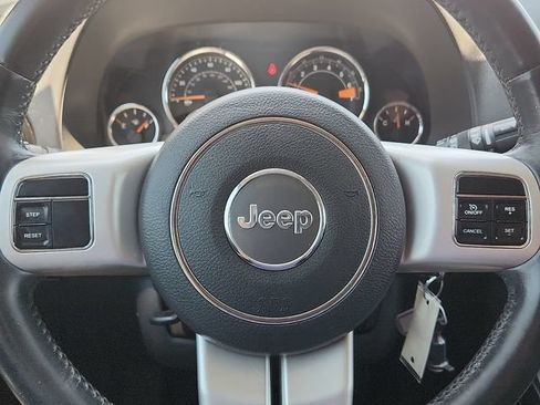 Used 2016 Jeep Compass High Altitude AWD/4WD image 24