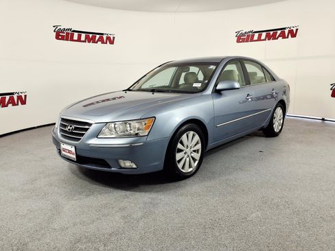 Used 2010 Hyundai Sonata Limited image 3