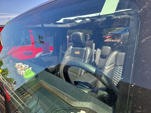 Used 2025 Jeep Wrangler Sport AWD/4WD image 5