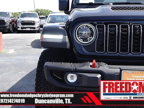 Certified 2026 Jeep Wrangler Unlimited Rubicon AWD/4WD image 43