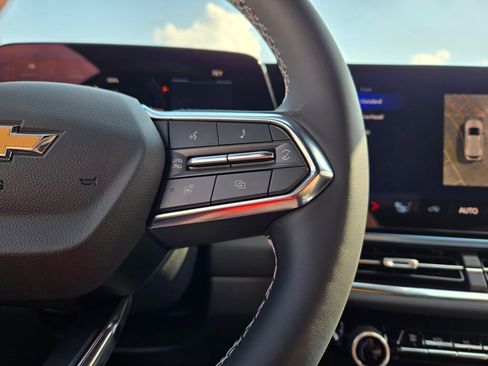 New 2026 Chevrolet Equinox EV LT image 26